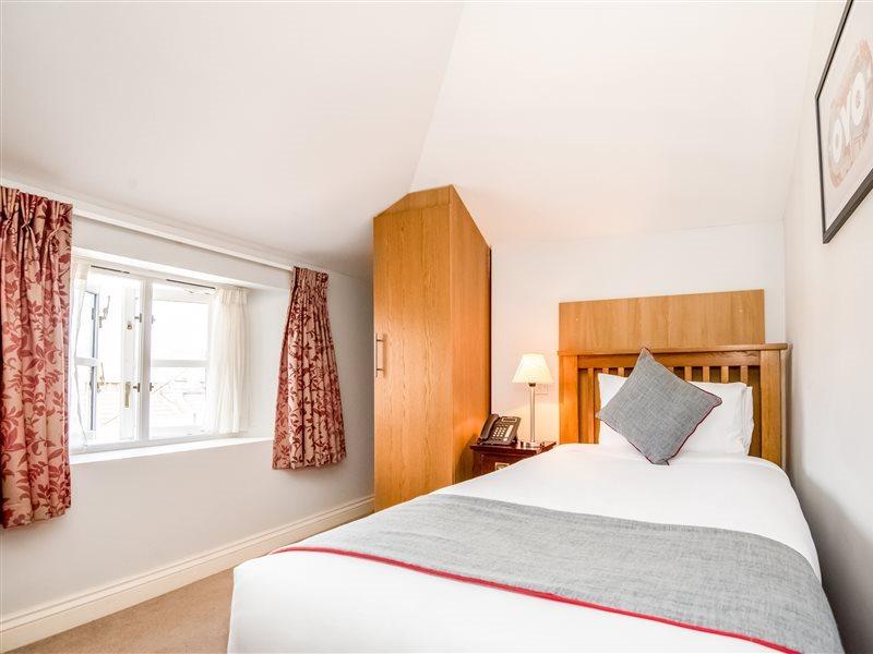 Hotel Oyo The Regency, Clifton Bristol Esterno foto