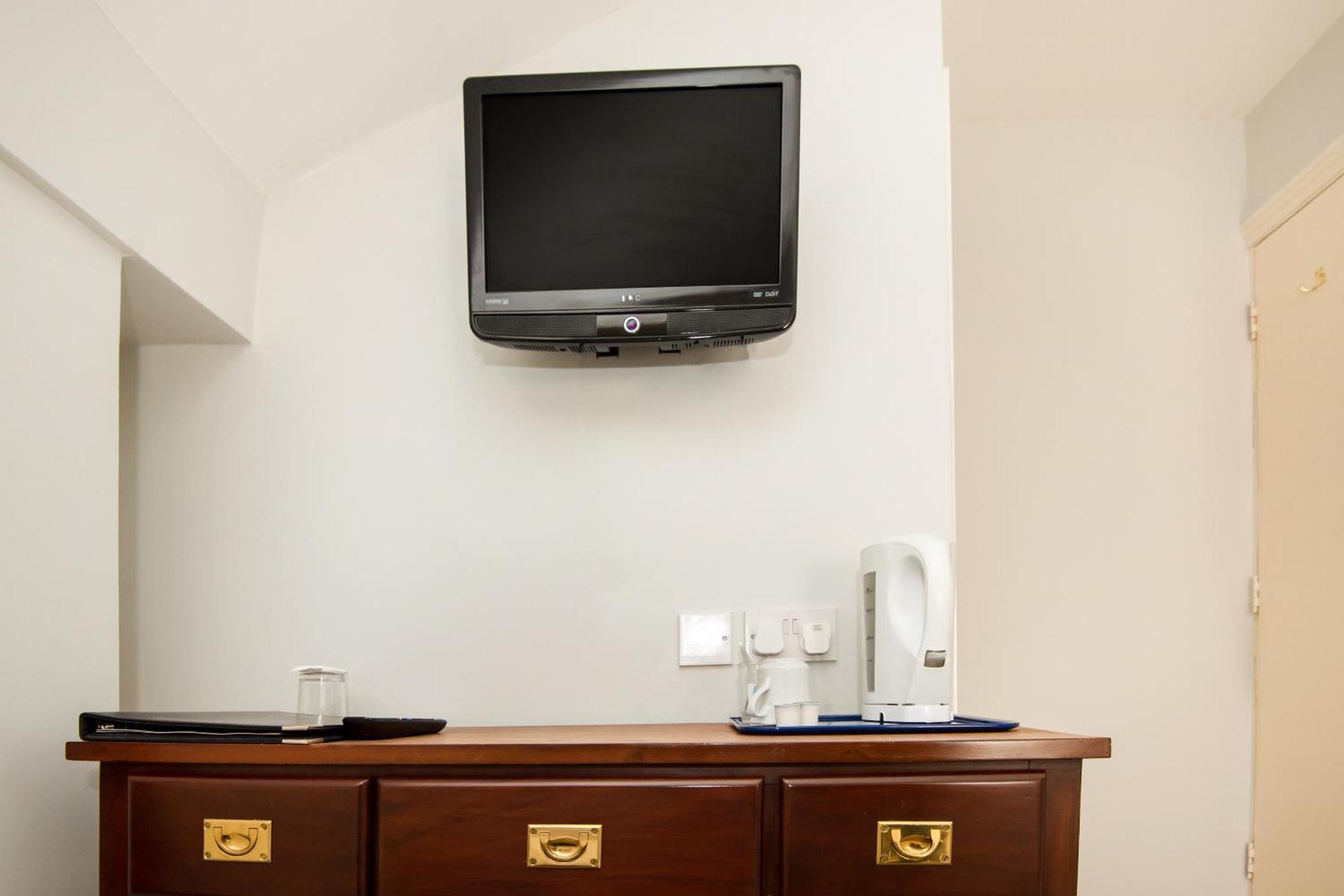 Hotel Oyo The Regency, Clifton Bristol Esterno foto
