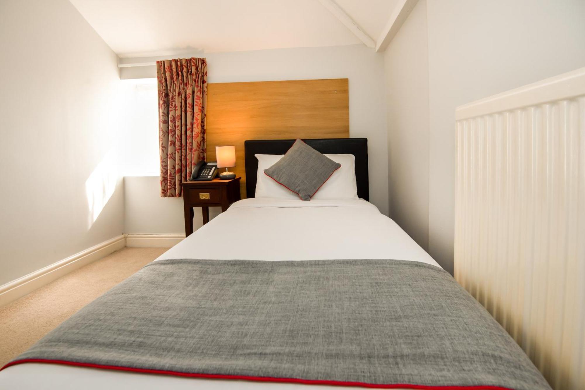 Hotel Oyo The Regency, Clifton Bristol Esterno foto