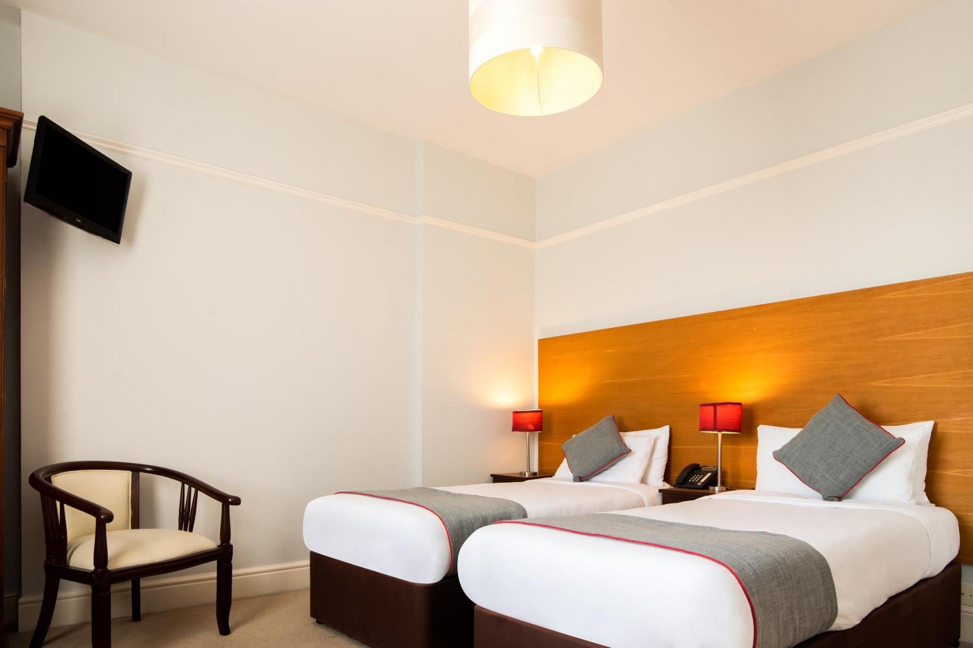 Hotel Oyo The Regency, Clifton Bristol Esterno foto