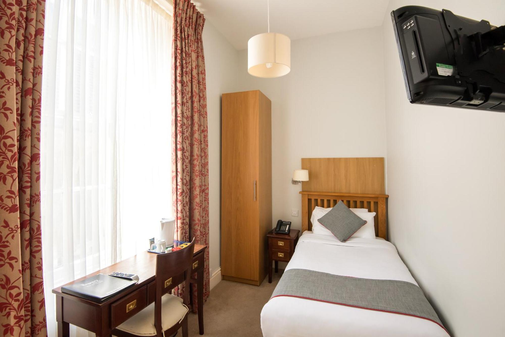 Hotel Oyo The Regency, Clifton Bristol Esterno foto